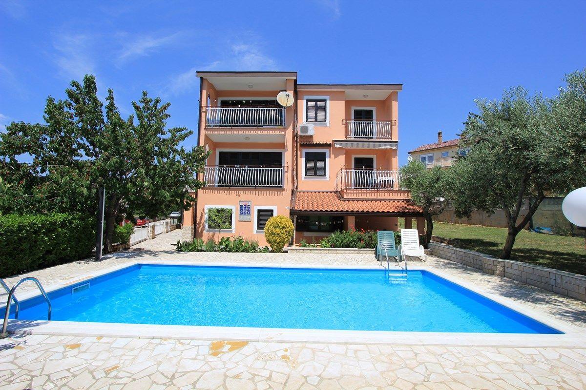 Apartments Susy بولا المظهر الخارجي الصورة
