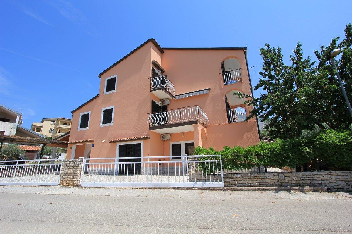 Apartments Susy بولا المظهر الخارجي الصورة